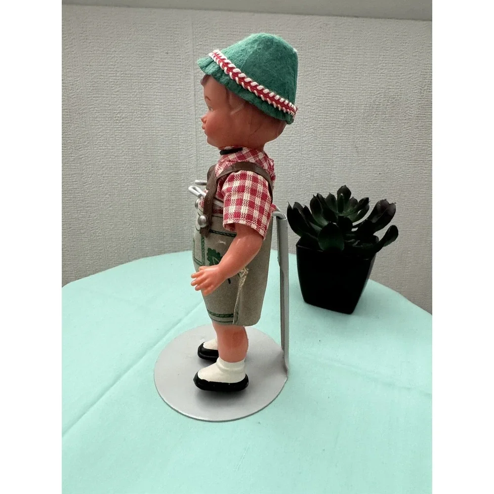 Madame ALEXANDER German Vintage 60s Festive Attire Doll Stand Kaiser Chicago 7